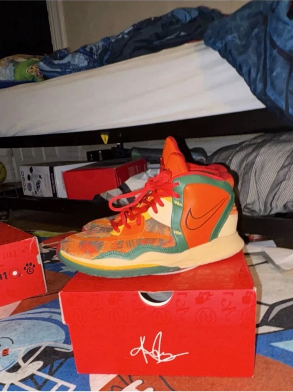 Nike Kyrie Infinity GS Boys' Basketball Shoes Orange Multicolor Size 6y